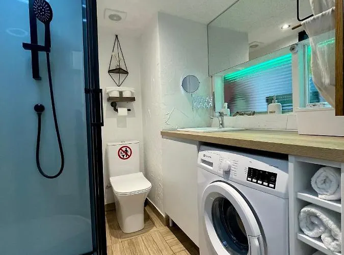 Oikiastudios Apartment Patras