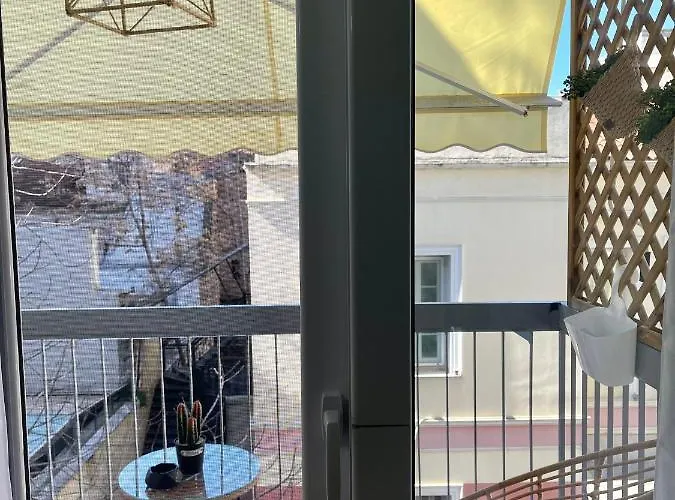 Apartment Oikiastudios Patras